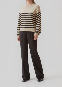 Modström ArchieMD o-neck - Black Stripe< Strik & Bluser