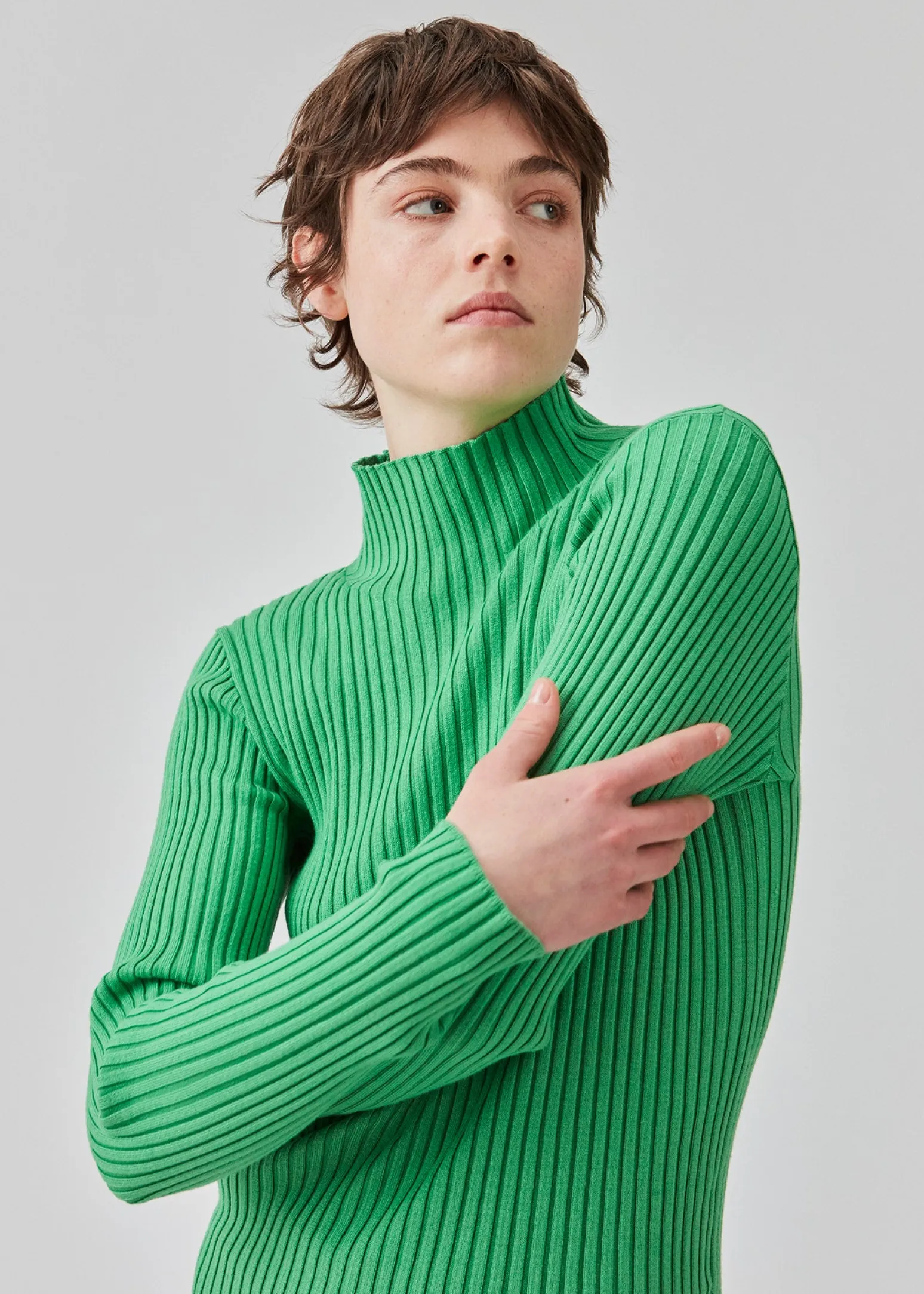 Modström CateMD t-neck - Faded Green< Strik & Bluser