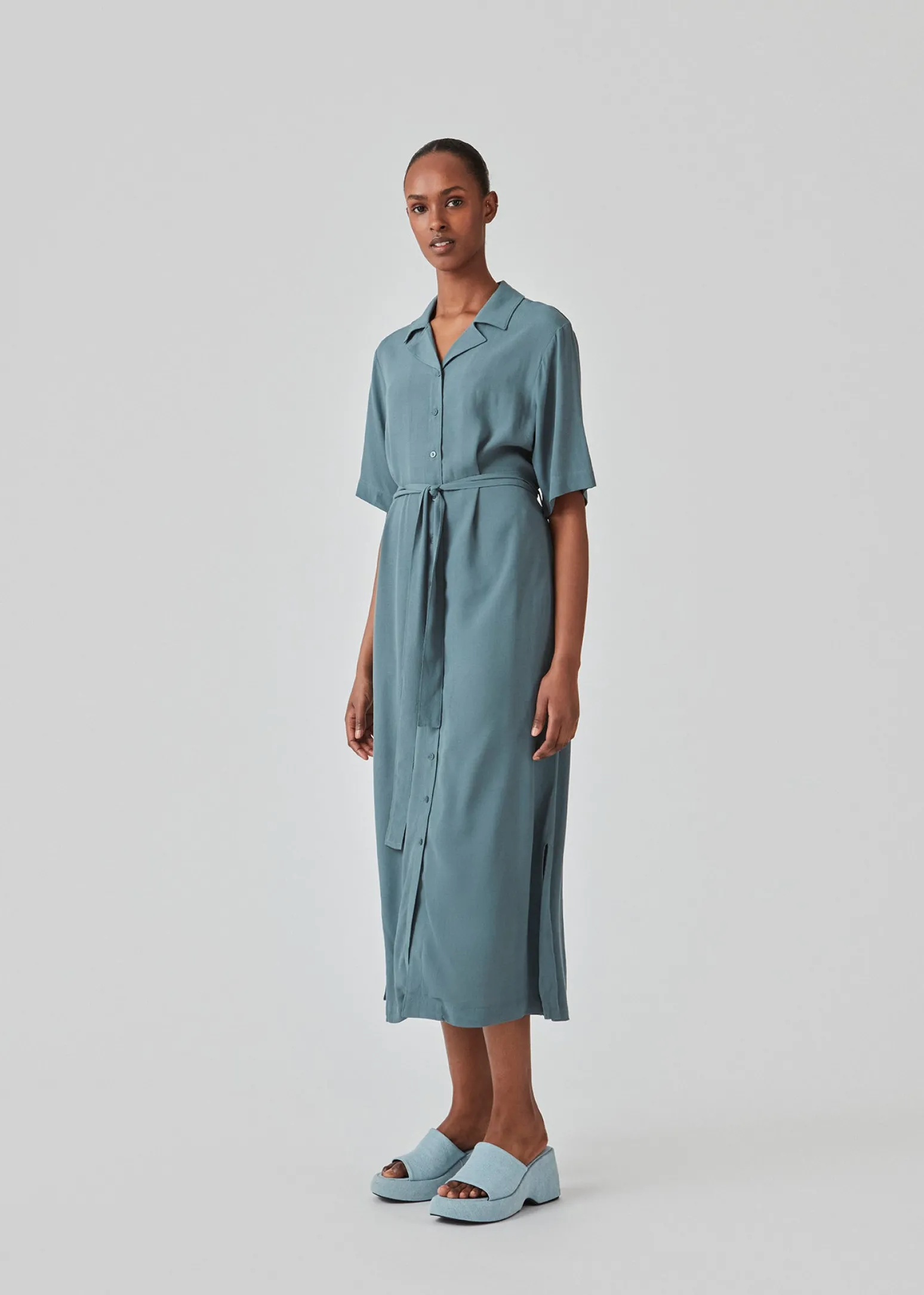Modström DafneMD long dress - Stormy Sea< Kjoler