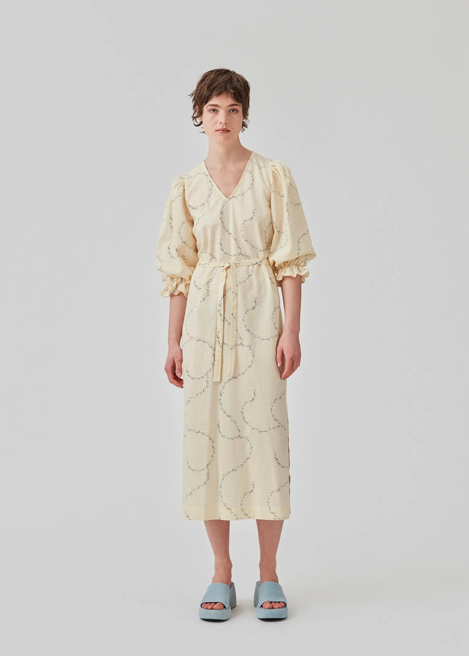 Modström DravenMD print dress - Flower Twirl< Kjoler