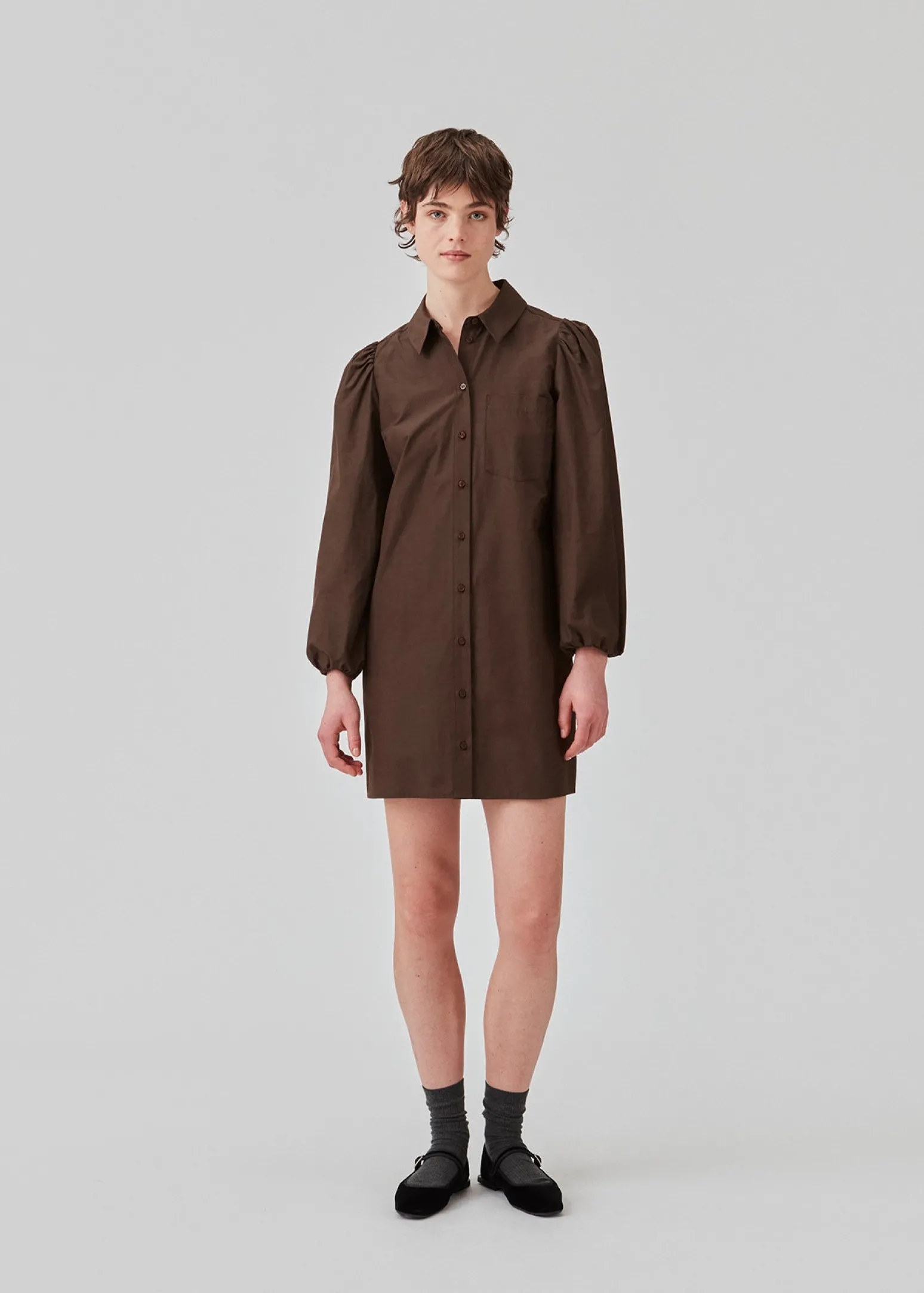 Modström FernandoMD dress - Dark Coffee< Kjoler