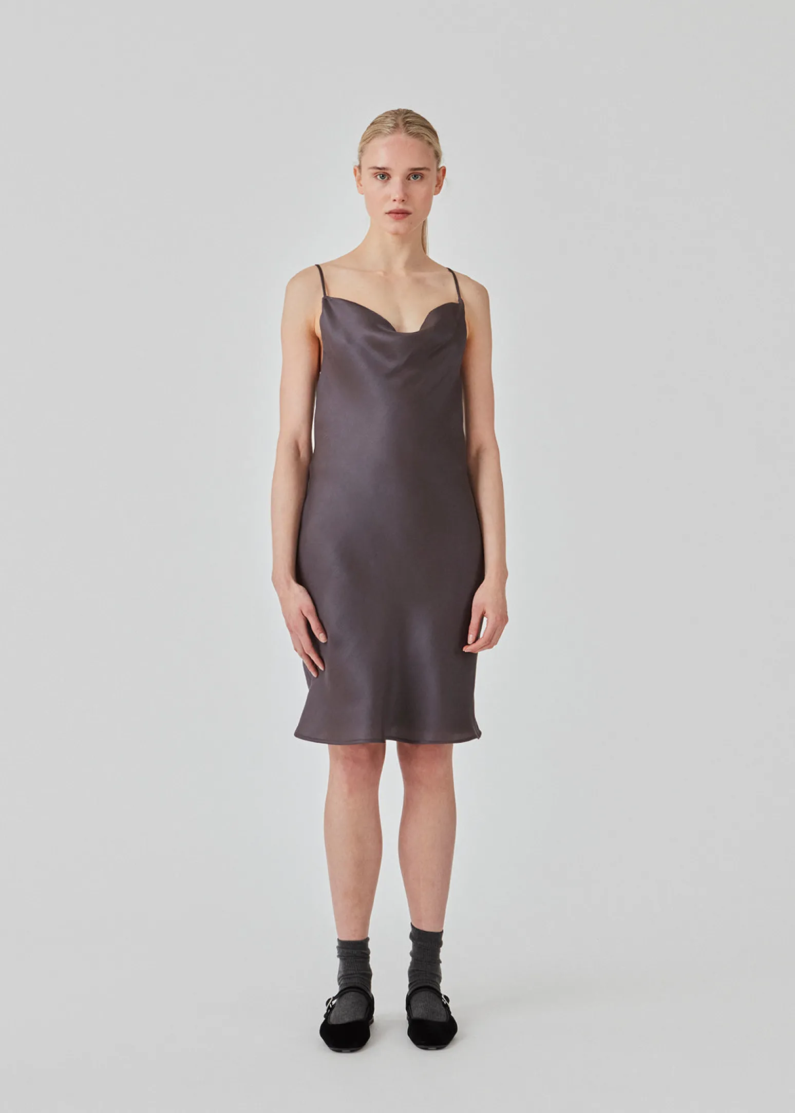 Modström FerronMD dress - Dark Grey< Kjoler