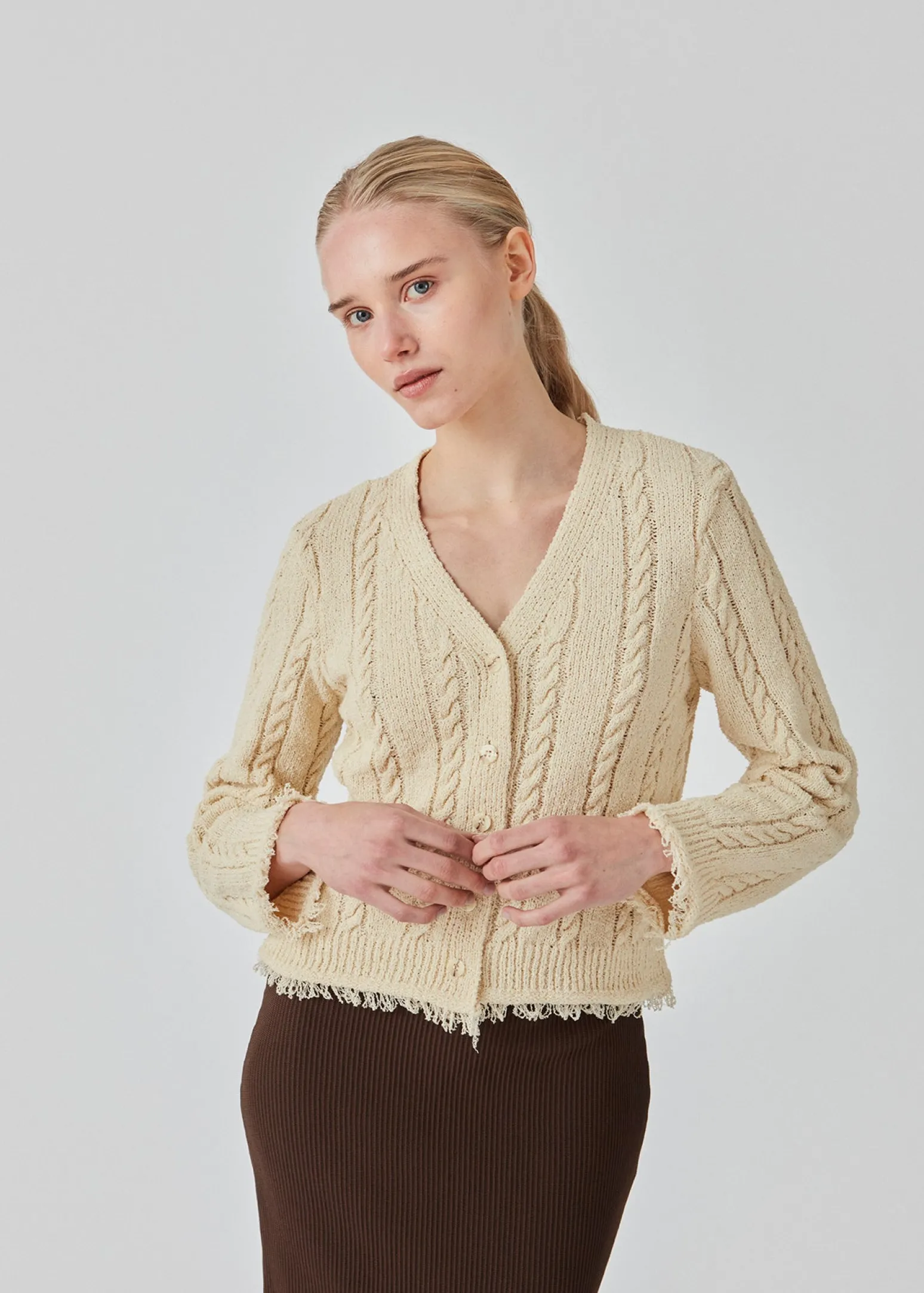 Modström FinaMD cardigan - Summer Sand< Strik & Bluser