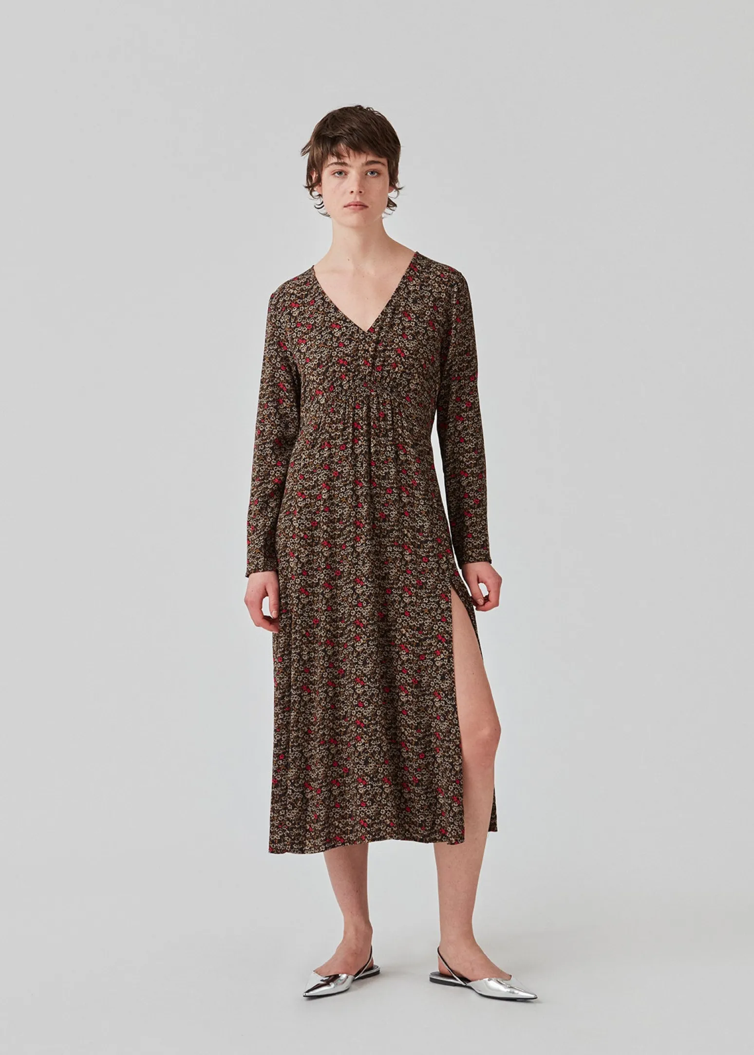 Modström FloryMD print dress - Vibrant Fall Flower< Kjoler