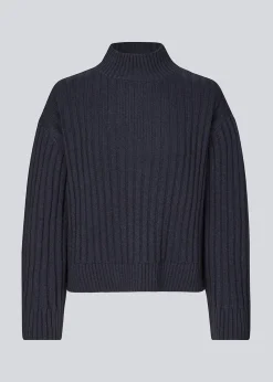Modström FultonMD rib t-neck - Navy Sky< Strik & Bluser