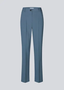 Modström Gale straight pants - Dark Sea< Bukser