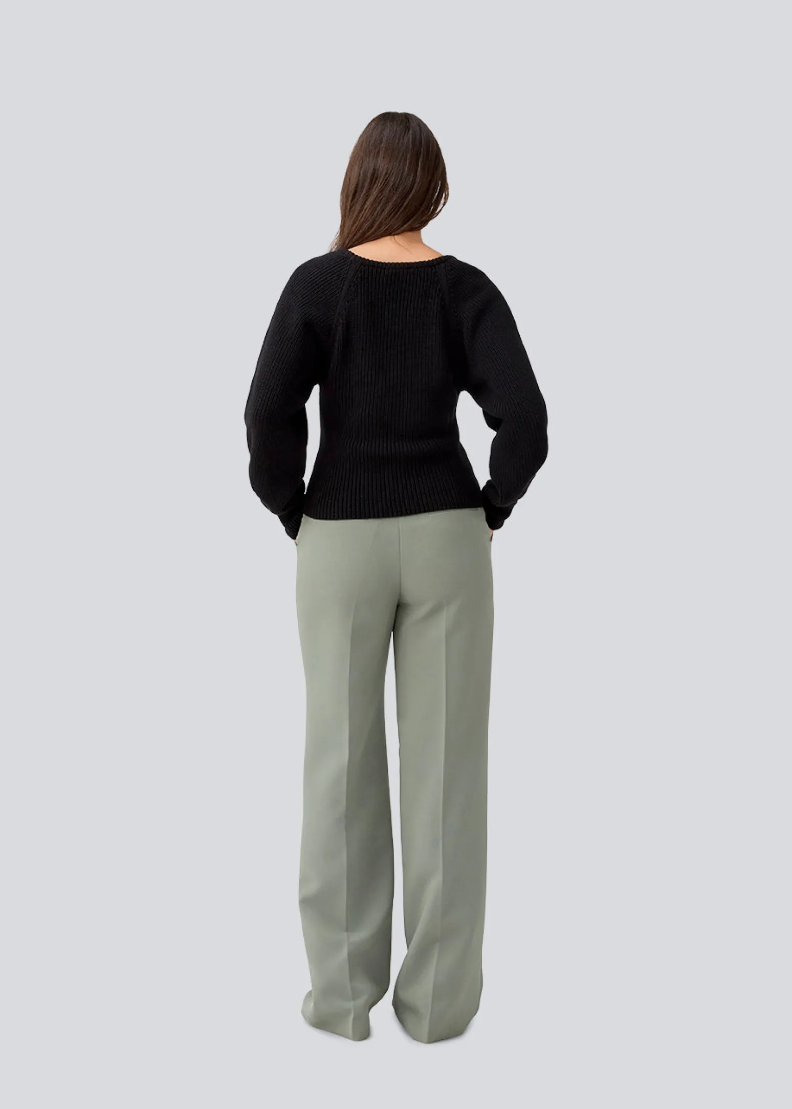Modström GalenMD short v-neck -< Strik & Bluser