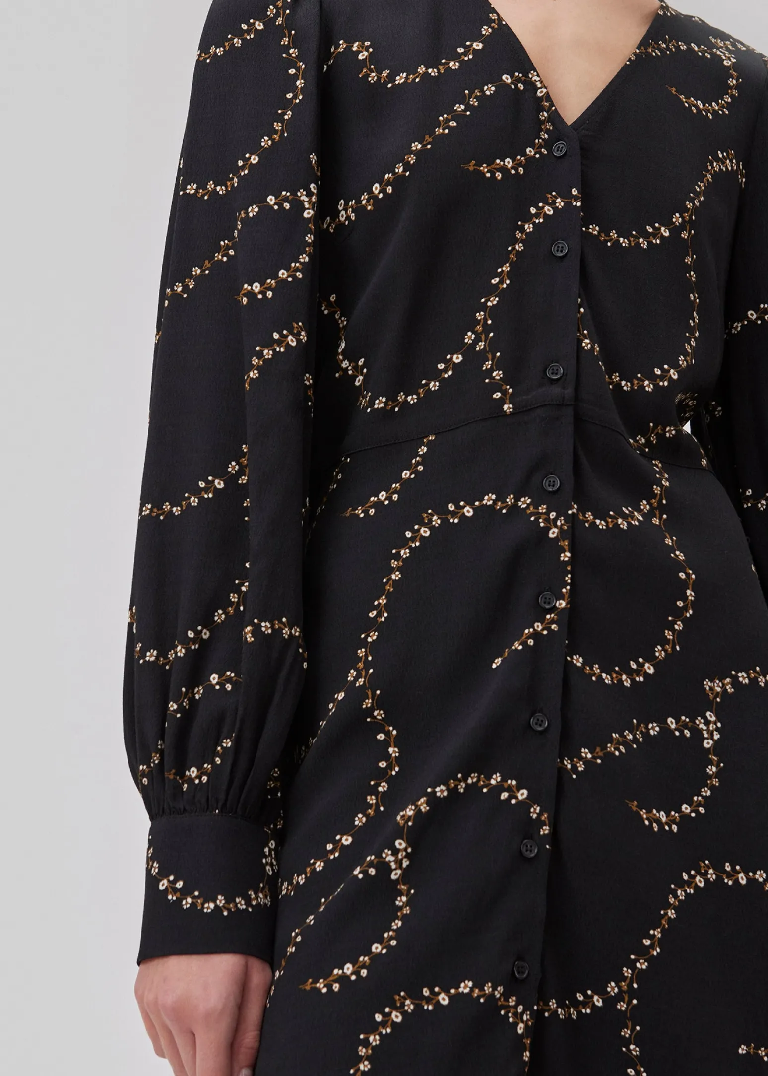 Modström GelilaMD print dress - Dark Flower Twill< Kjoler