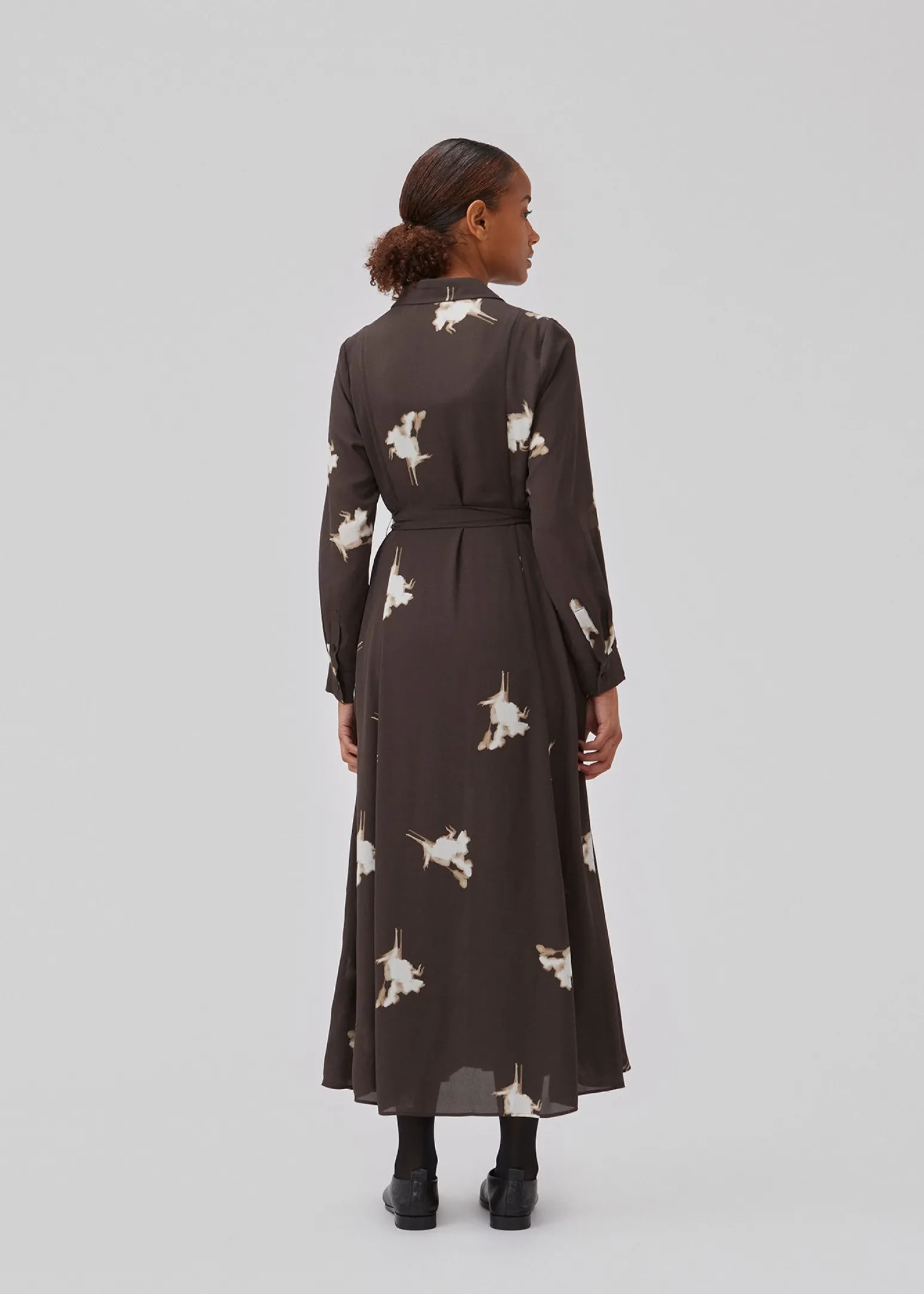 Modström GomoMD print dress - Chocolate Fleur< Kjoler