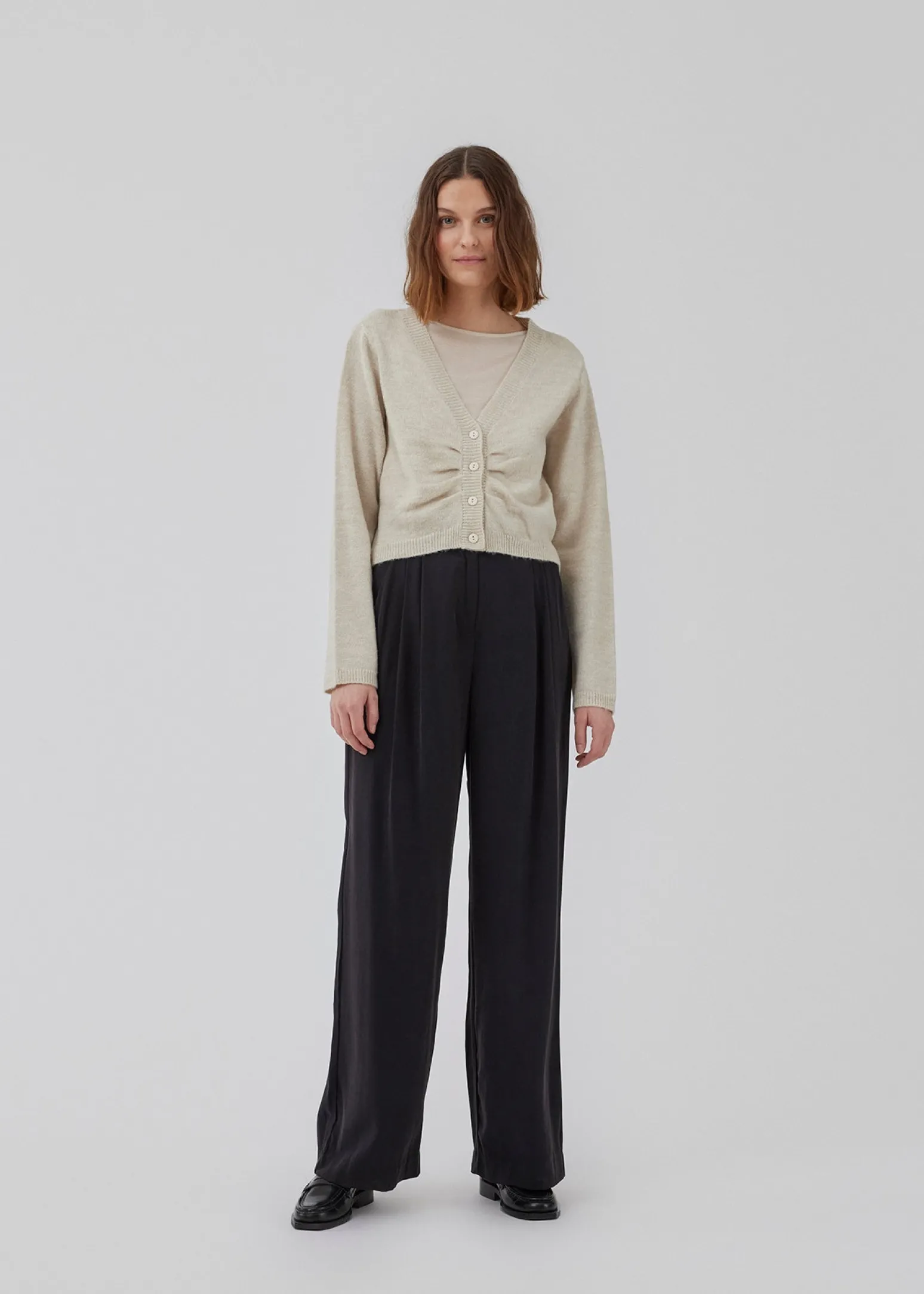 Modström HeatMD cardigan - Summer Sand< Strik & Bluser