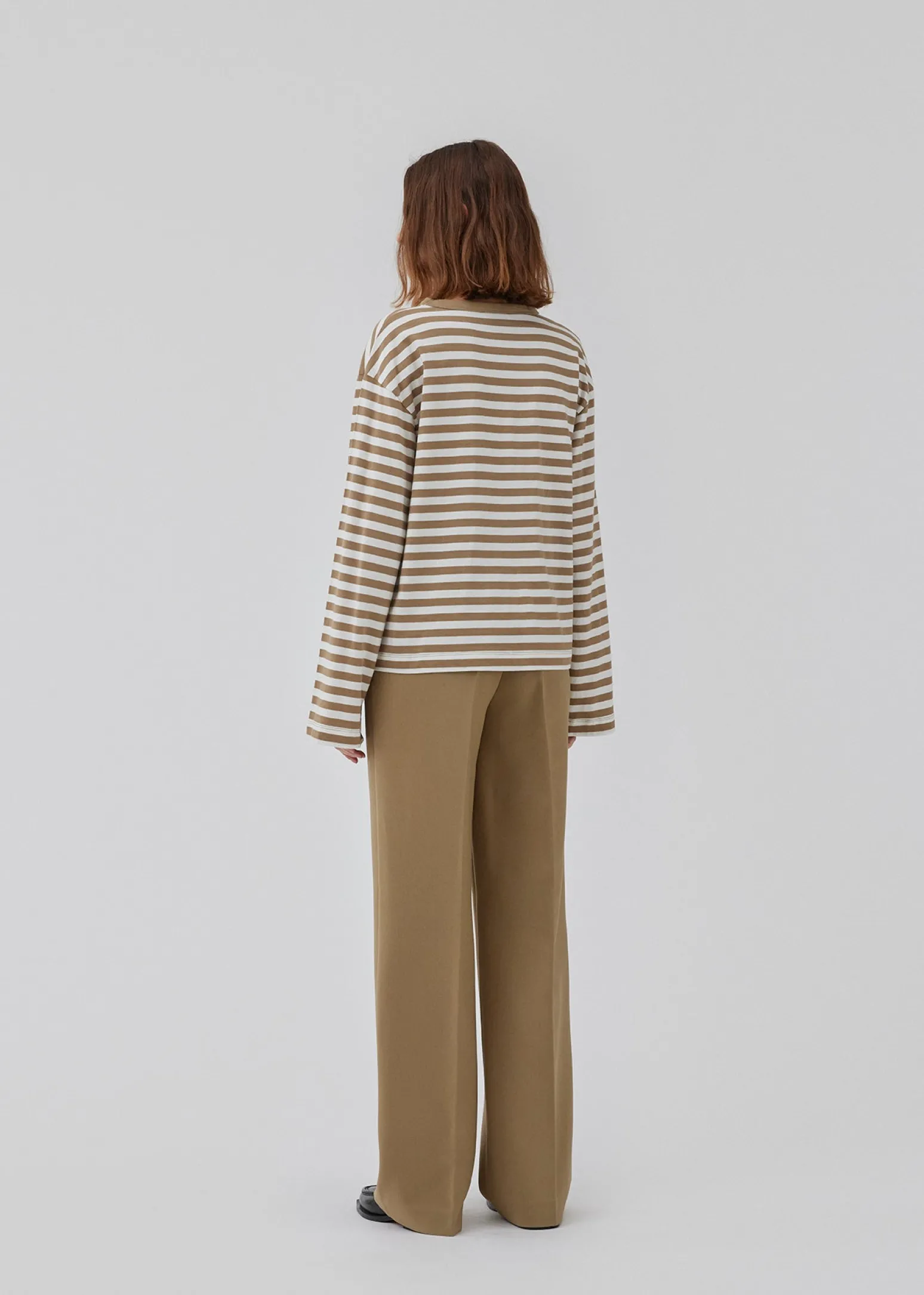 Modström HellenMD LS stripe t-shirt - Dune White Stripe< T-Shirts
