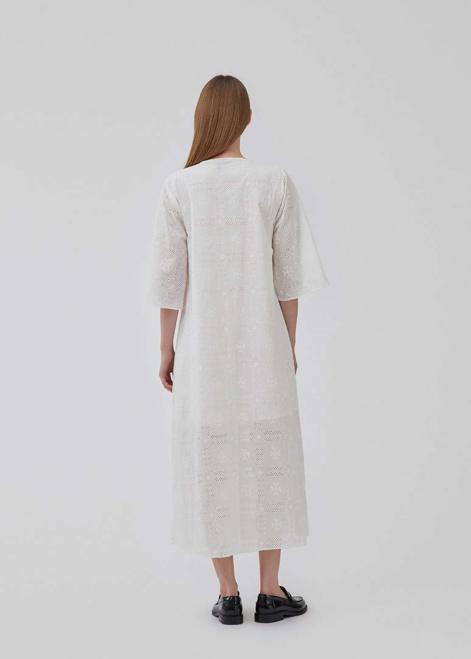 Modström HollynMD dress - Soft White< Kjoler