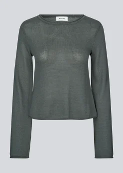 Modström IvonneMD flared o-neck - Harbor Green< Strik & Bluser