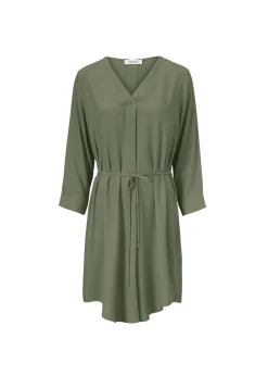 Modström Preloved Baloo dress, varen er en brugt style - Dark khaki< Preloved