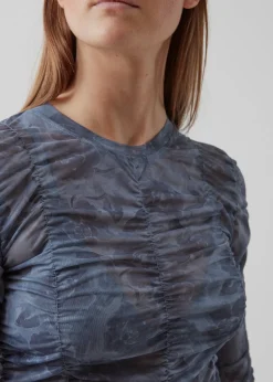 Modström Preloved Nicky print top, varen er en brugt style - Marine Fleur< Preloved