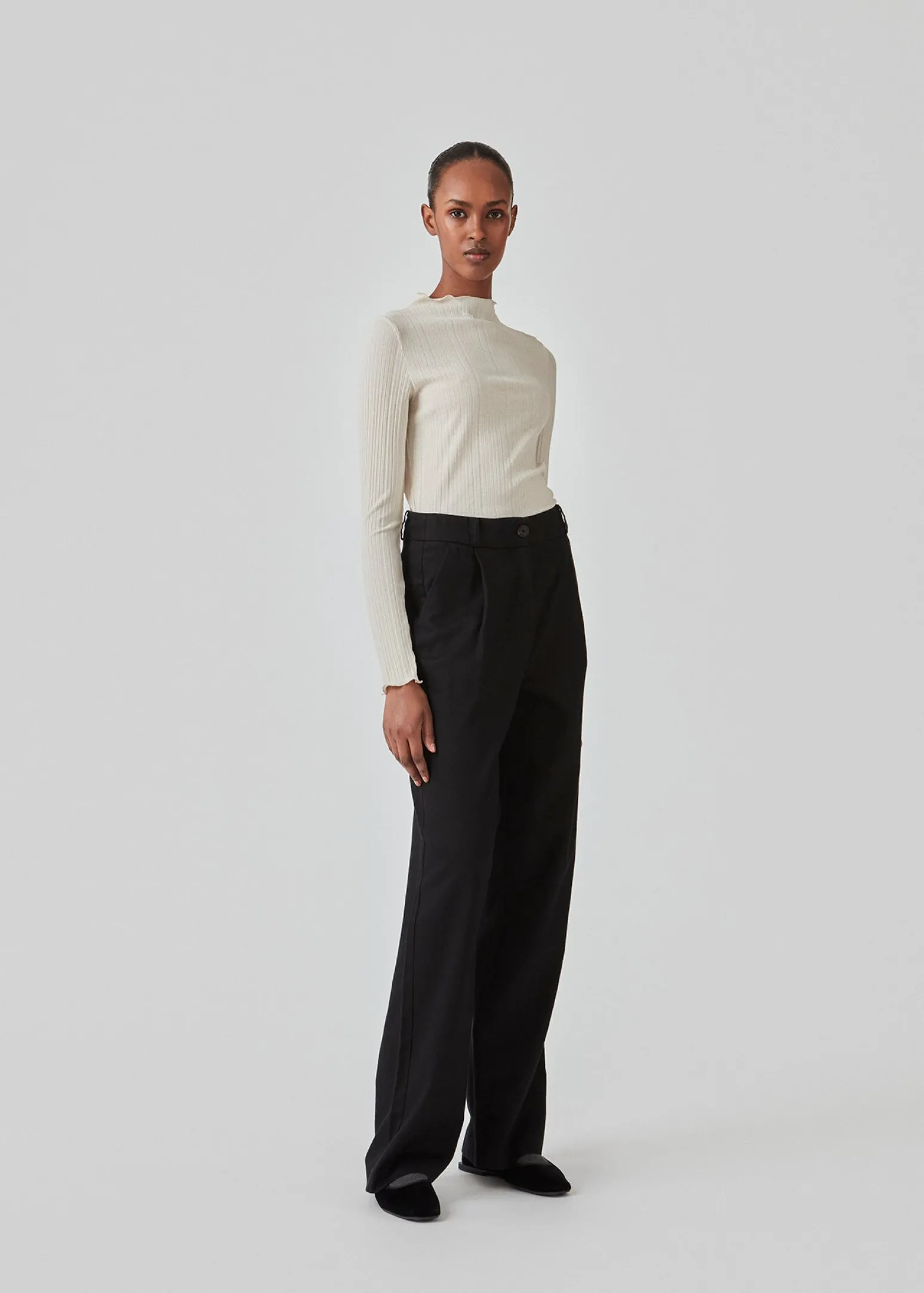 Modström OasisMD t-neck - Summer Sand< Toppe